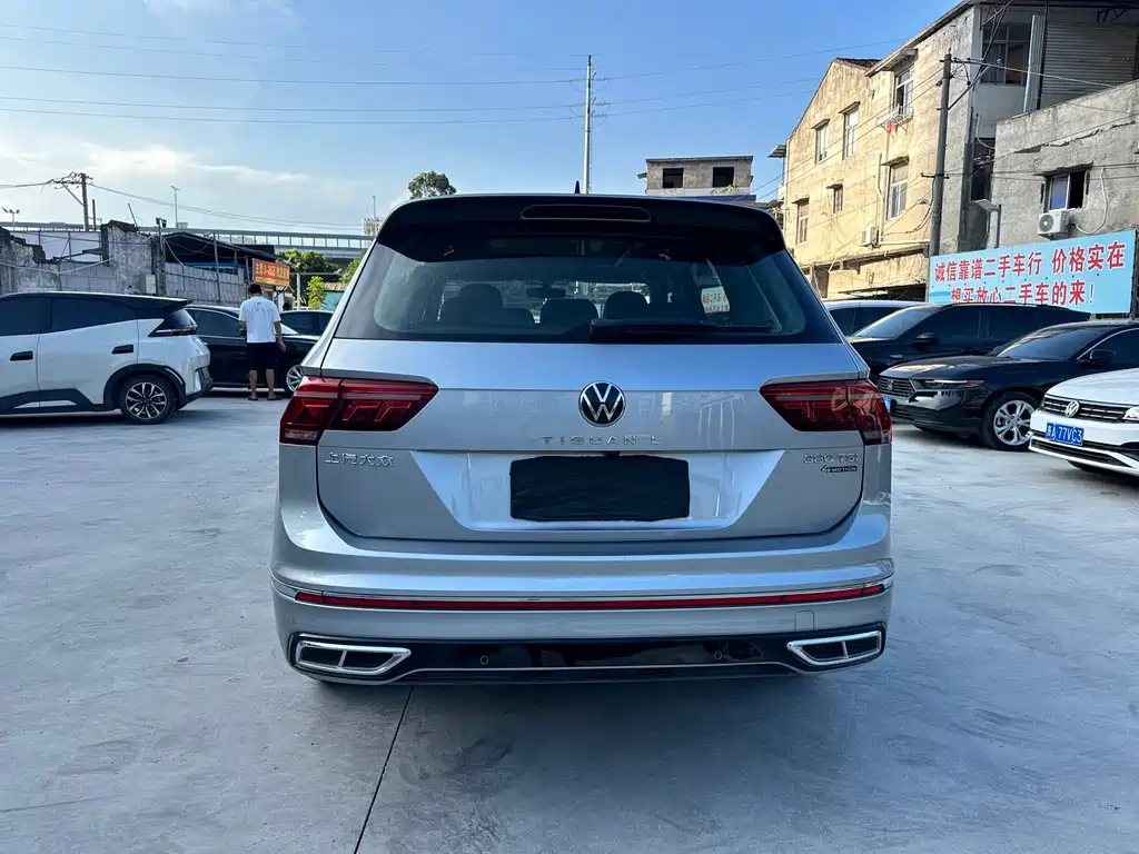 Volkswagen Tiguan L 2021