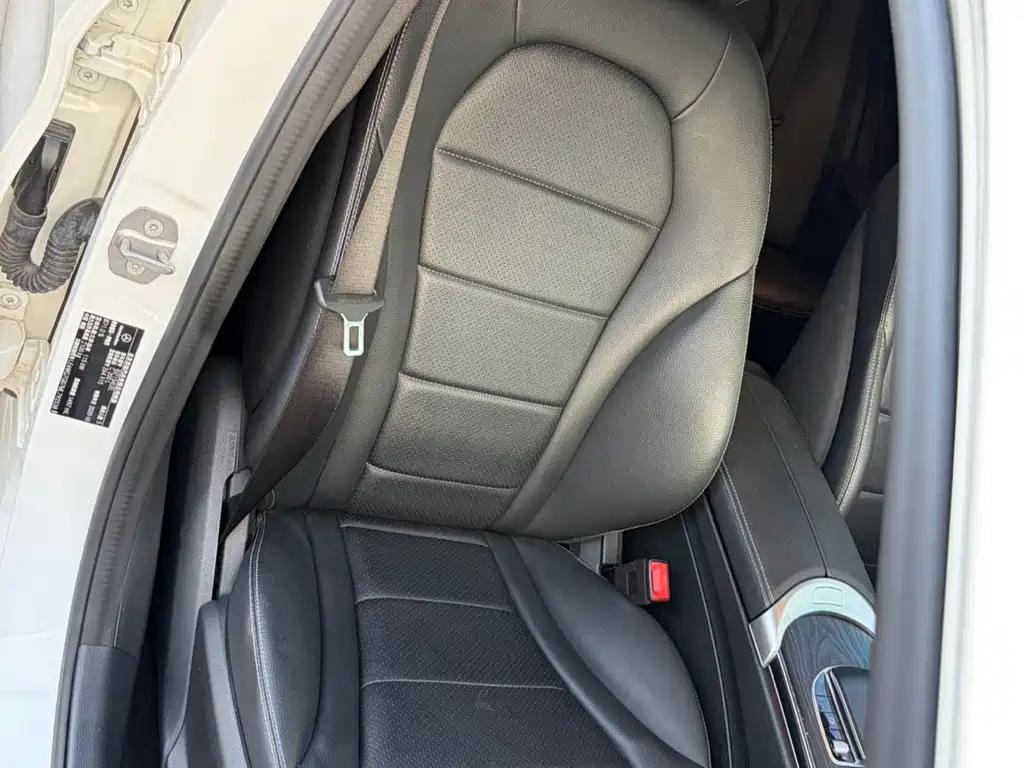 Mercedes-Benz C-Class 2020 — фото 10
