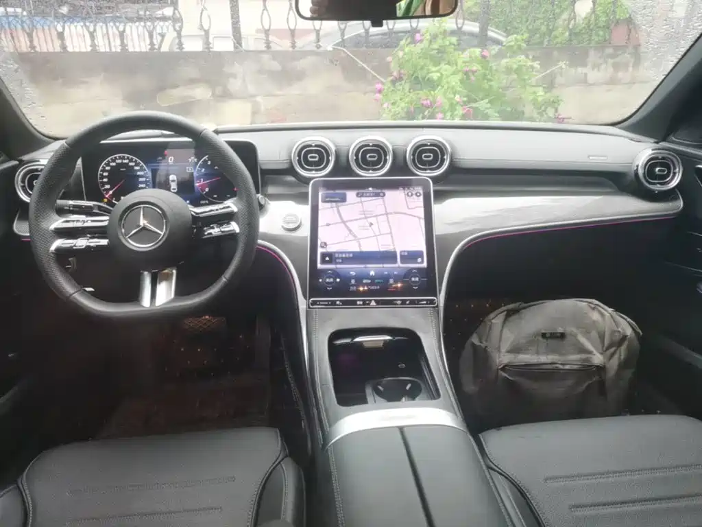 Mercedes-Benz C-Class 2023