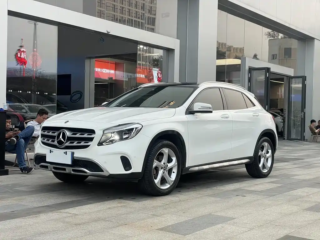 Mercedes-Benz GLA 2019 — фото 1