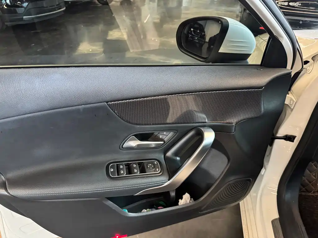 Mercedes-Benz A-Class 2021