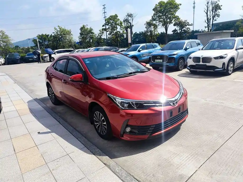Toyota Corolla 2019 — фото 4