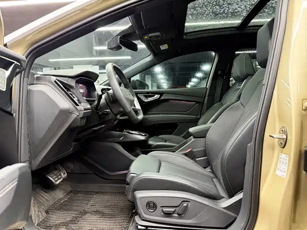 Audi Q4 2024
