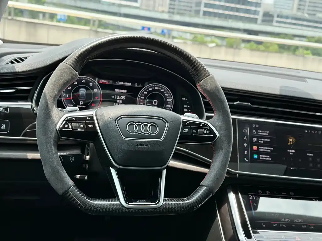 Audi Q8 2021 — фото 12