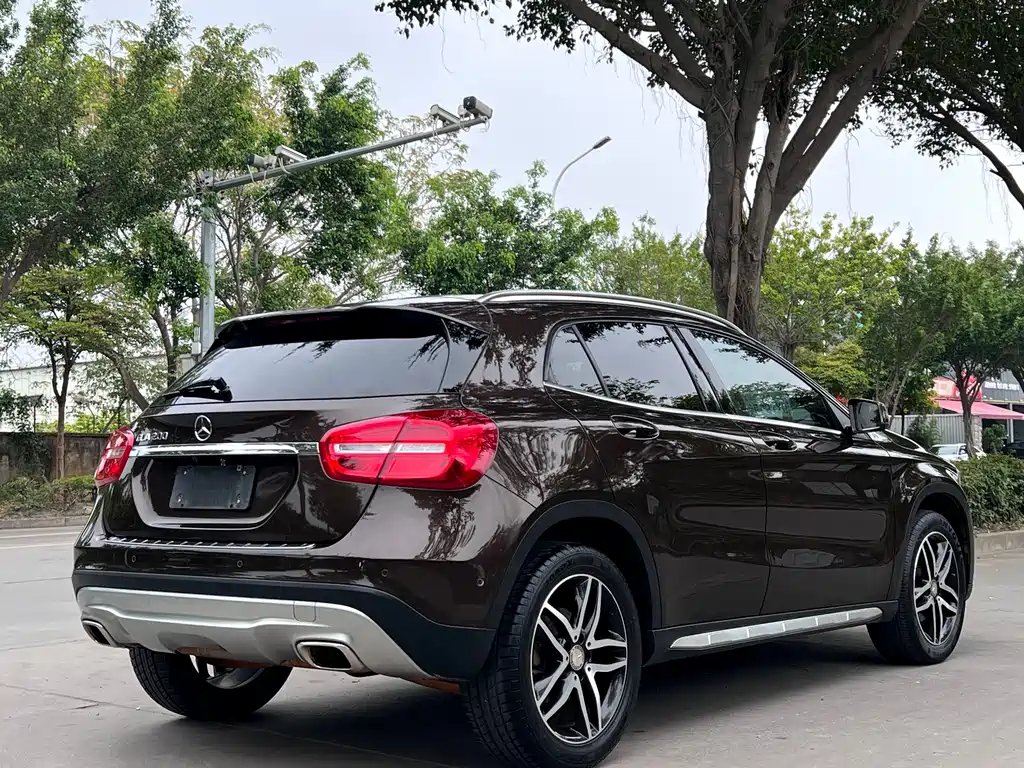 Mercedes-Benz GLA 2016 — фото 11