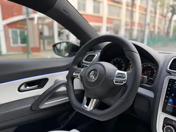 Volkswagen Scirocco 2011