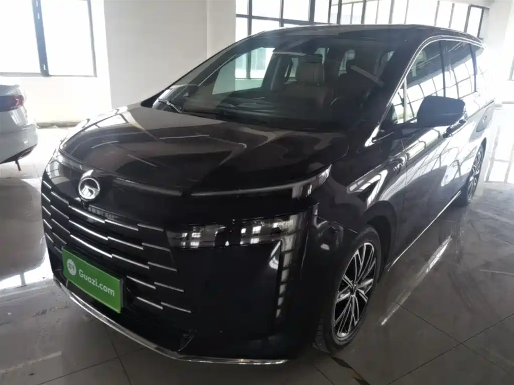 GAC Motor E8 PHEV 2024 — фото 1