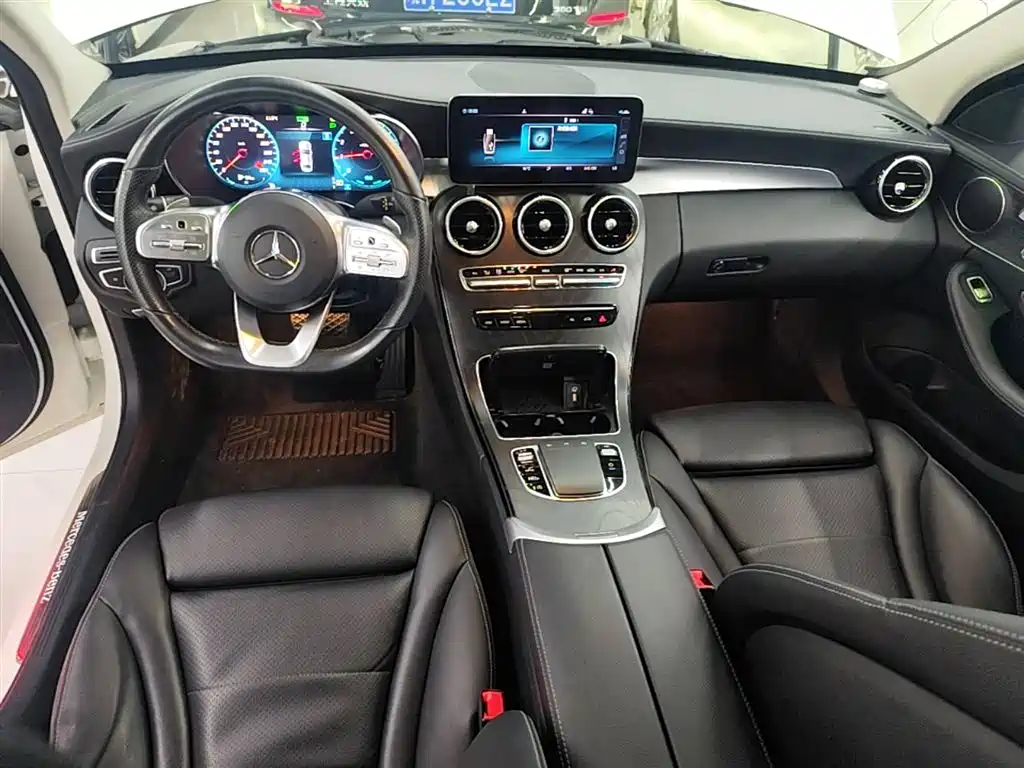 Mercedes-Benz C-Class 2021 — фото 13