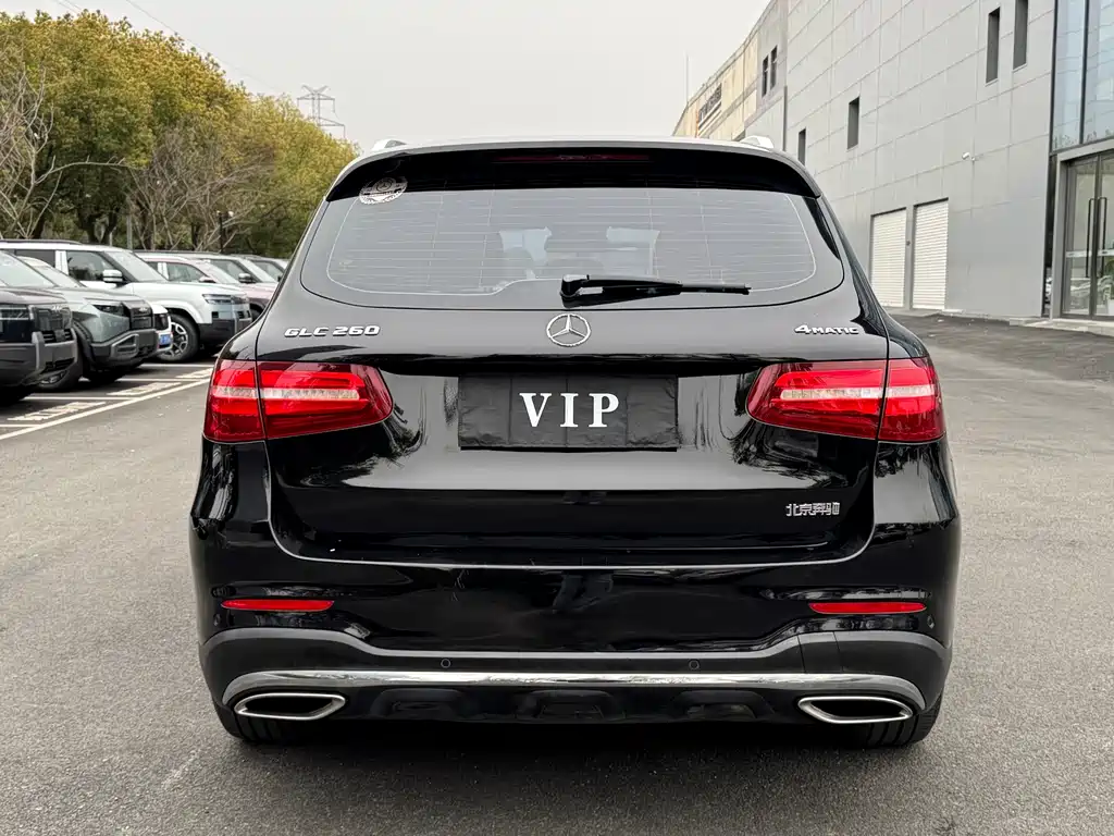 Mercedes-Benz GLC 2018 — фото 16