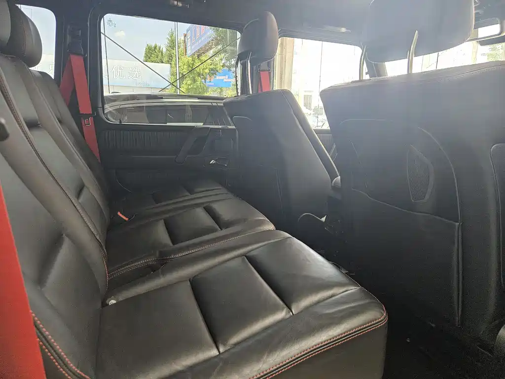 Mercedes-Benz G-Class 2018 — фото 11