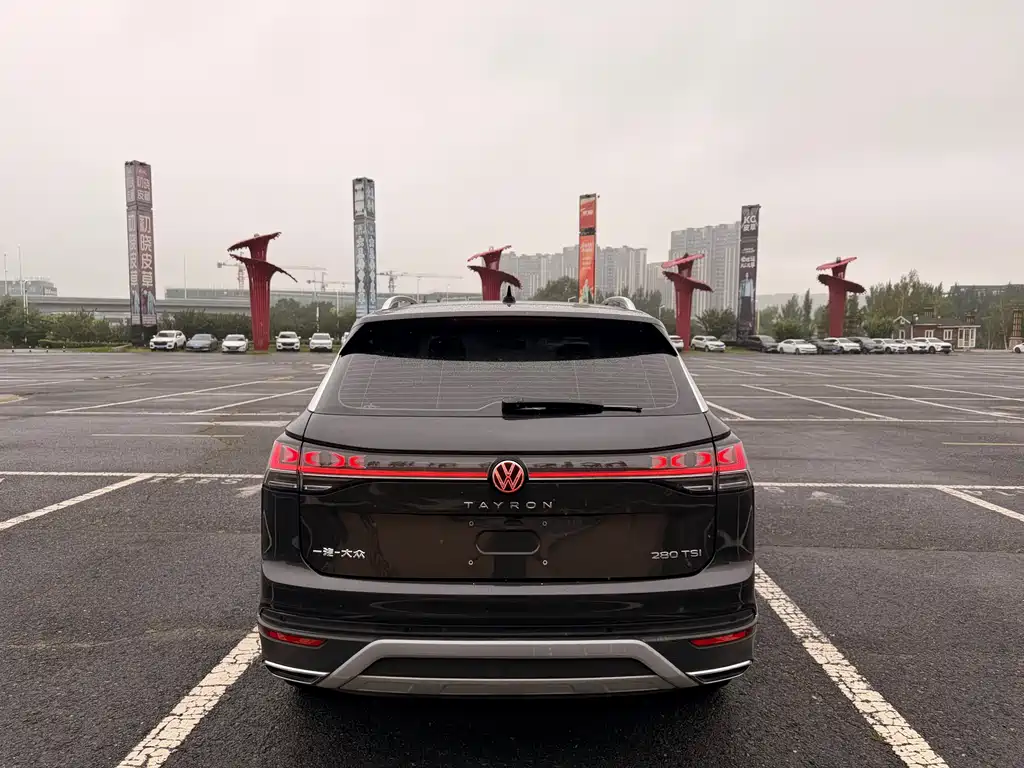 Volkswagen Tayron 2023