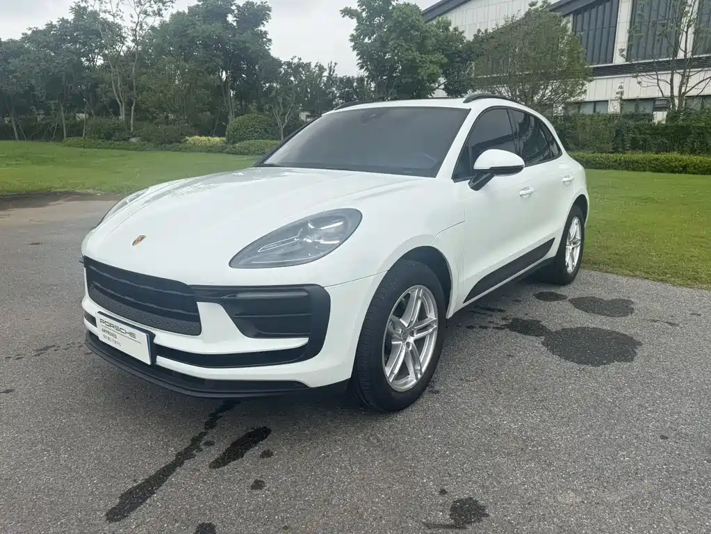 Porsche Macan 2023