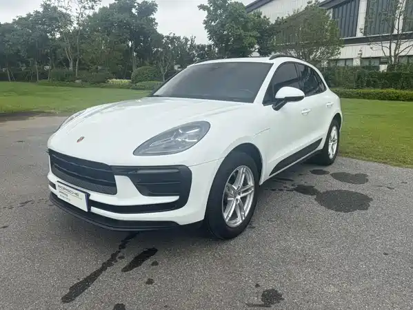 Porsche Macan 2023