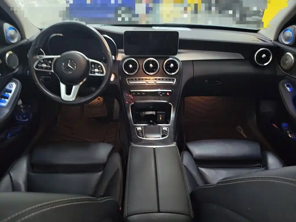 Mercedes-Benz C-Class 2019 — фото 10