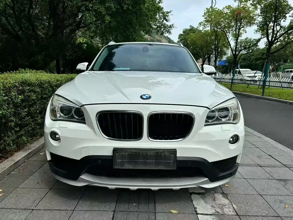 BMW X1 2015 — фото 2