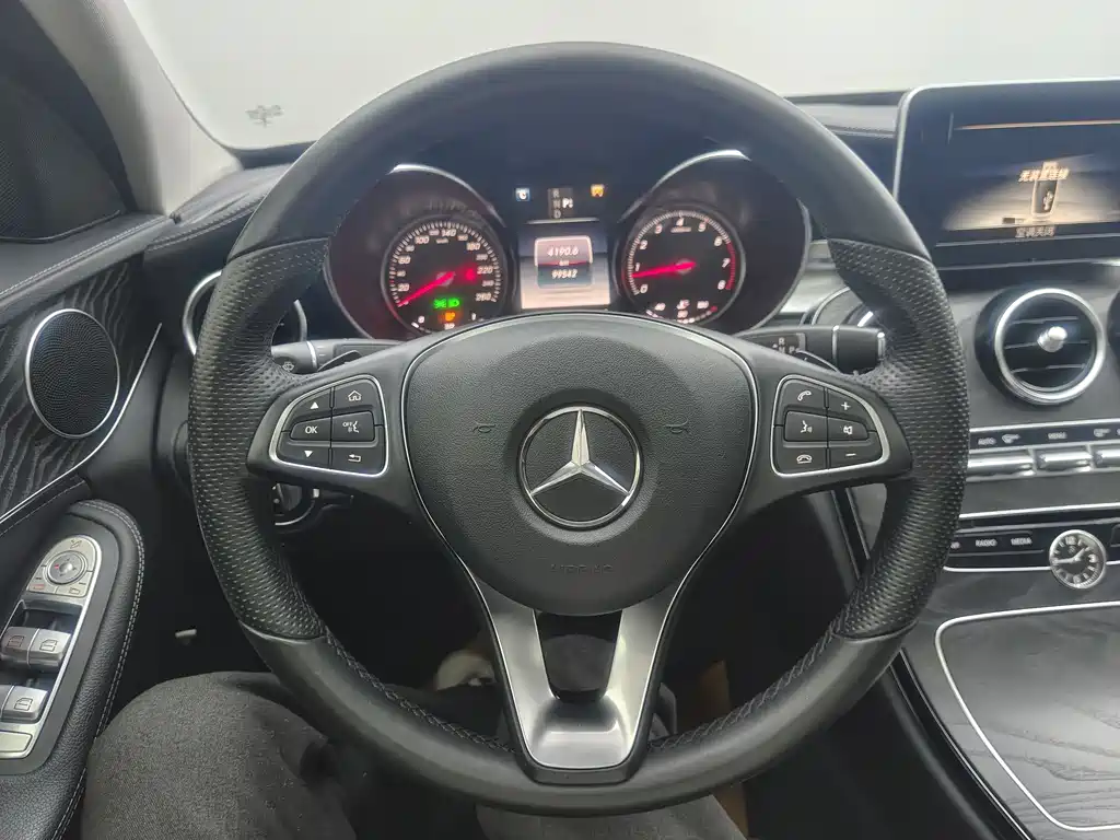 Mercedes-Benz C-Class 2016