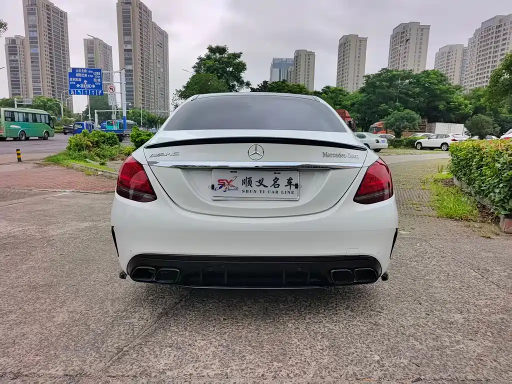 Mercedes-Benz C-Class 2020