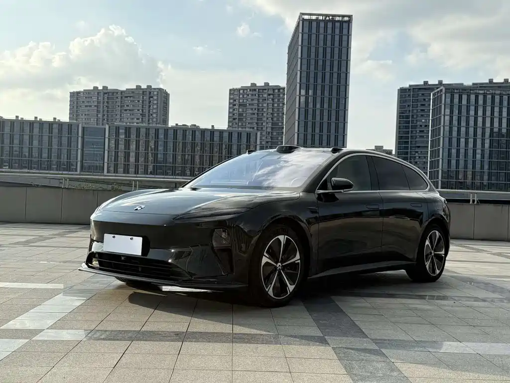 NIO ET5T 2025