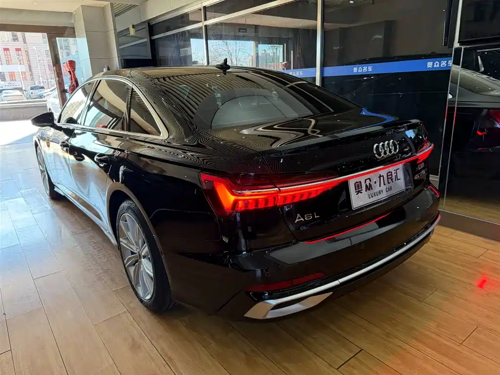 Audi A6L 2023 — фото 6