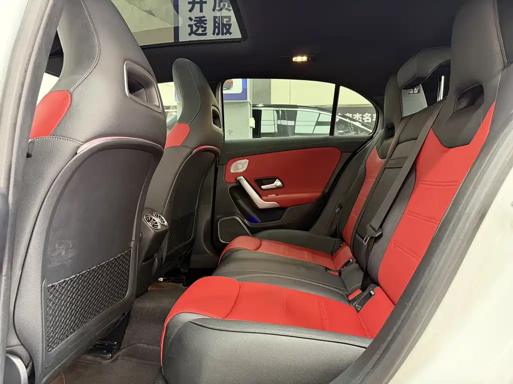 Mercedes-Benz A-Class AMG 2020 — фото 6