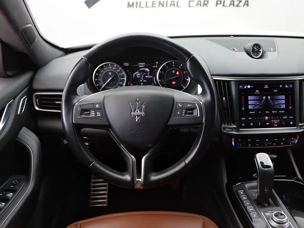 Maserati Levante 2022 — фото 11