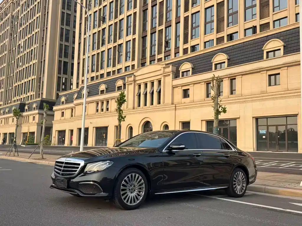 Mercedes-Benz E-Class 2018