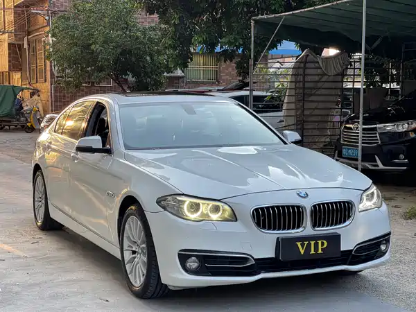 BMW 5 Series 2015