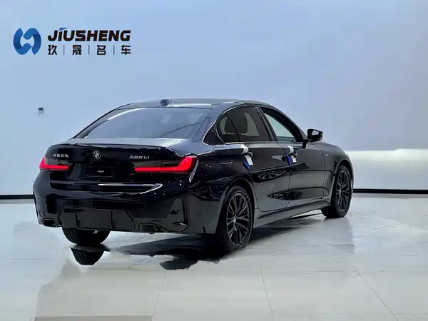BMW 3 Series 2023
