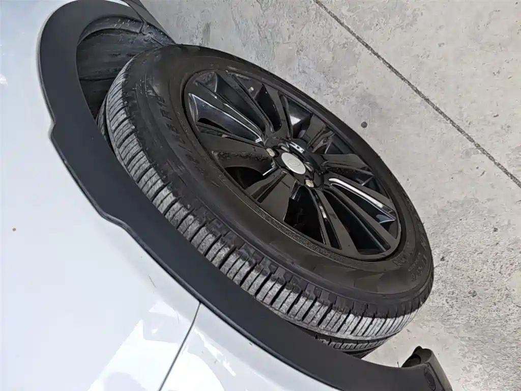 Land Rover Evoque 2018 — фото 23