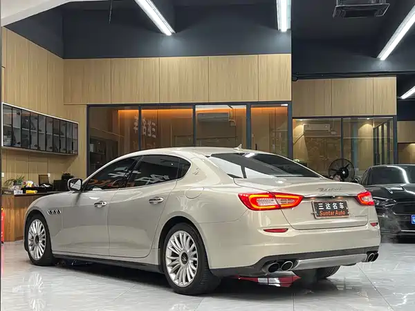Maserati Quattroporte 2016