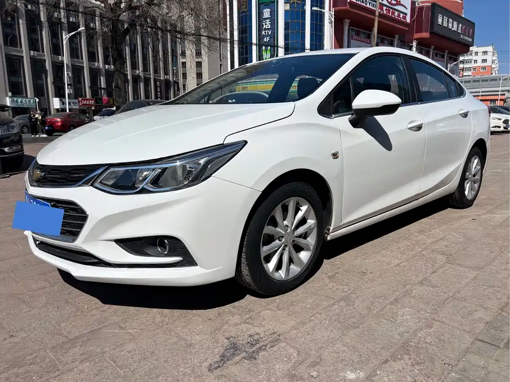 Chevrolet Cruze 2017 — фото 1