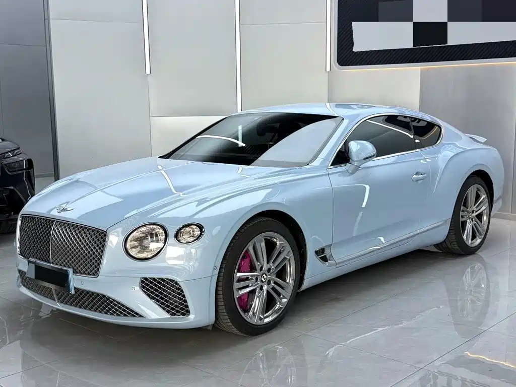 Bentley Continental 2020 — фото 1