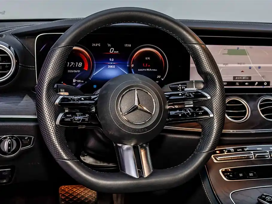 Mercedes-Benz E-Class 2021 — фото 21