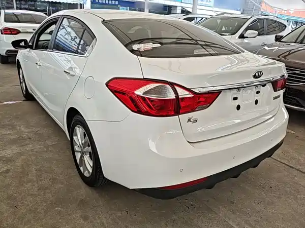 Kia K3 2016