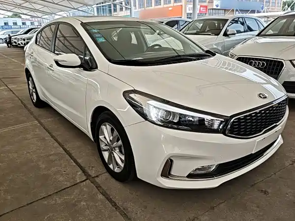 Kia K3 2016