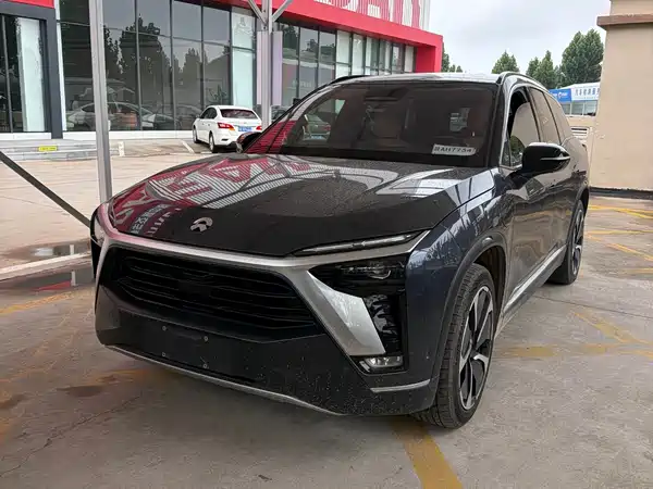 NIO ES8 2020