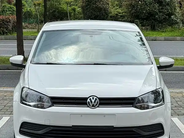 Volkswagen Polo 2016