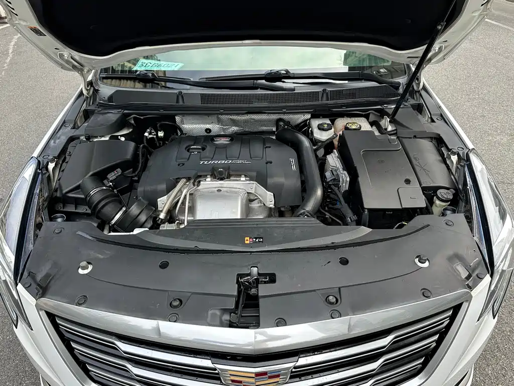 Cadillac XTS 2019 — фото 18