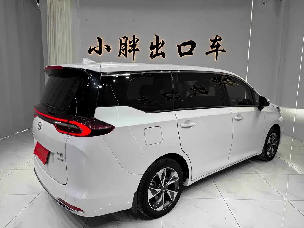 GAC Motor Trumpchi M6 2022 — фото 3