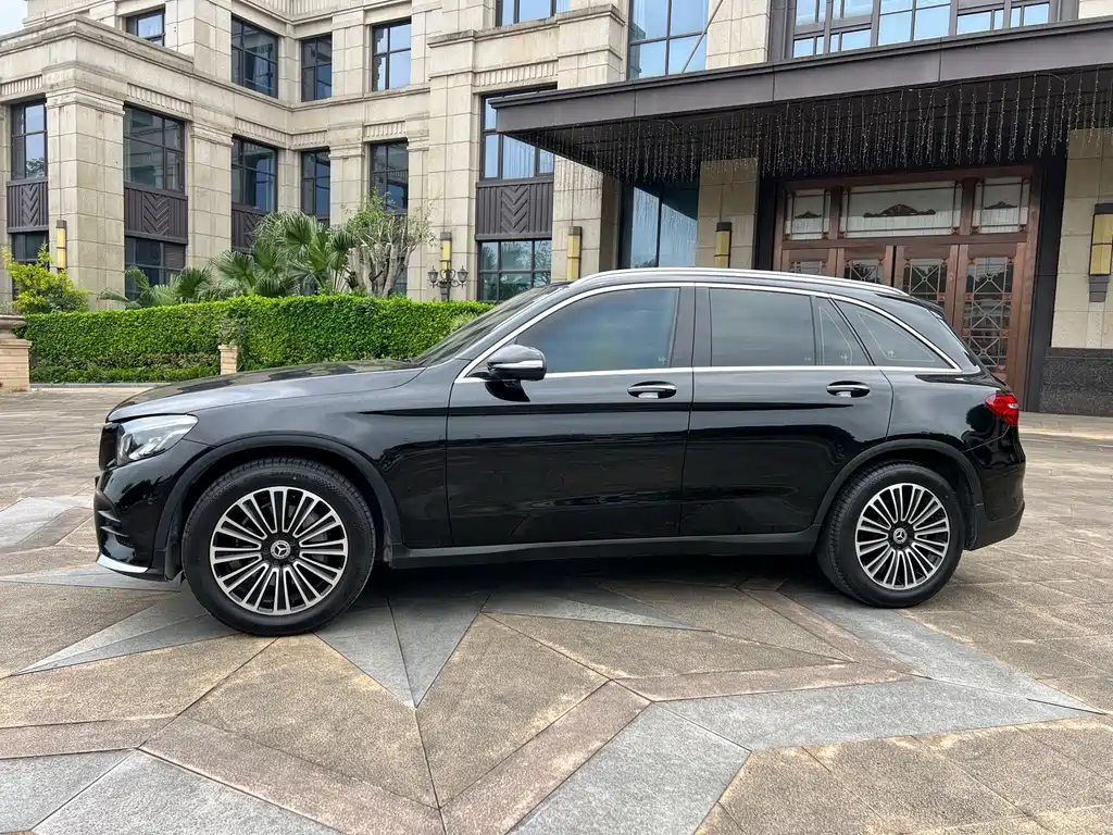 Mercedes-Benz GLC 2018 — фото 6