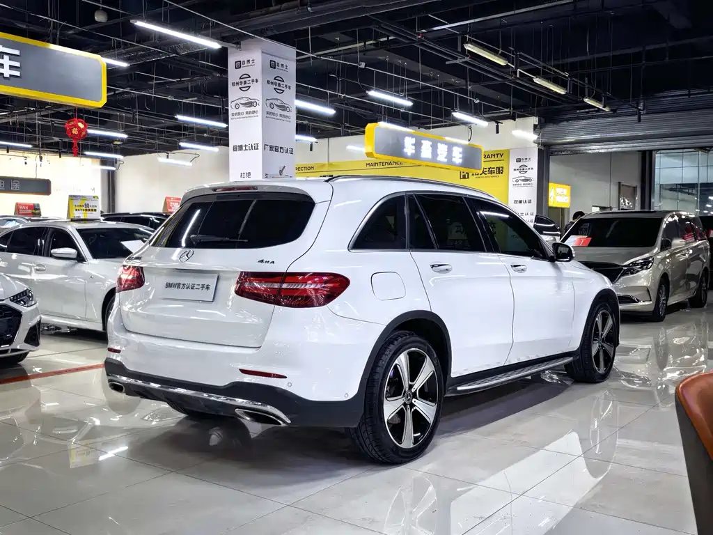 Mercedes-Benz GLC 2019 — фото 18