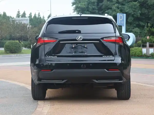 Lexus NX 2017