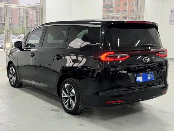 GAC Trumpchi M6 2022
