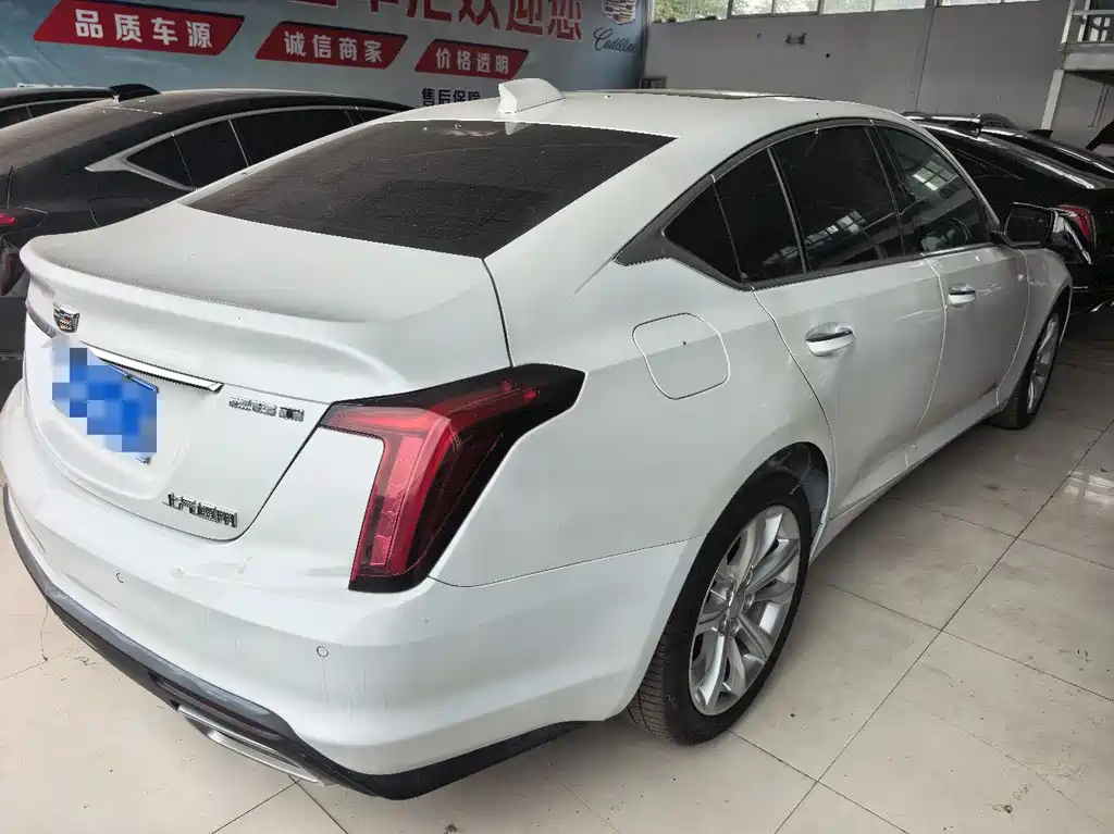 Cadillac CT5 2024 — фото 10