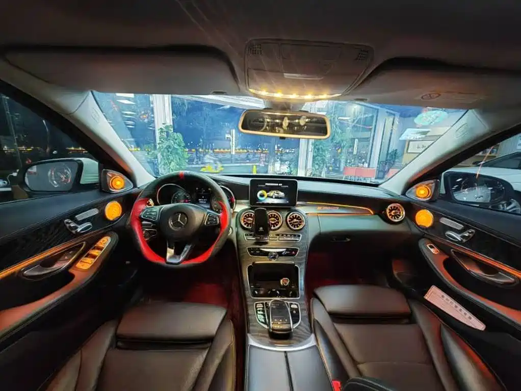 Mercedes-Benz C-Class 2018