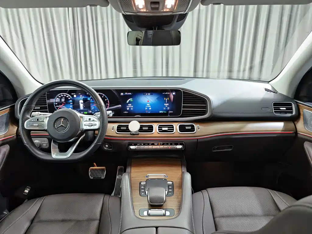 Mercedes-Benz GLS 2021 — фото 10