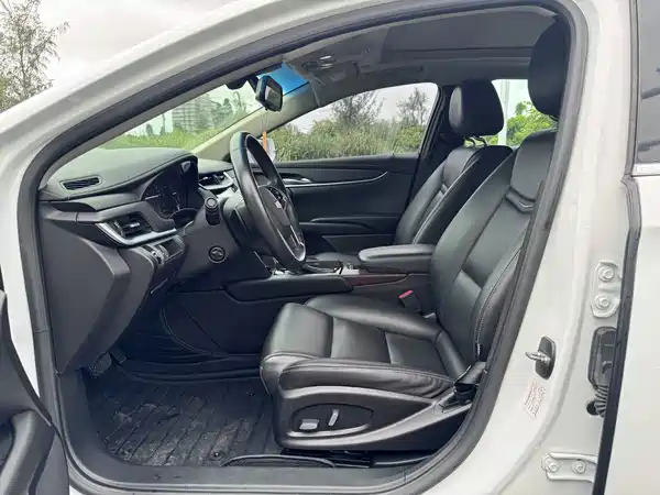 Cadillac XTS 2018