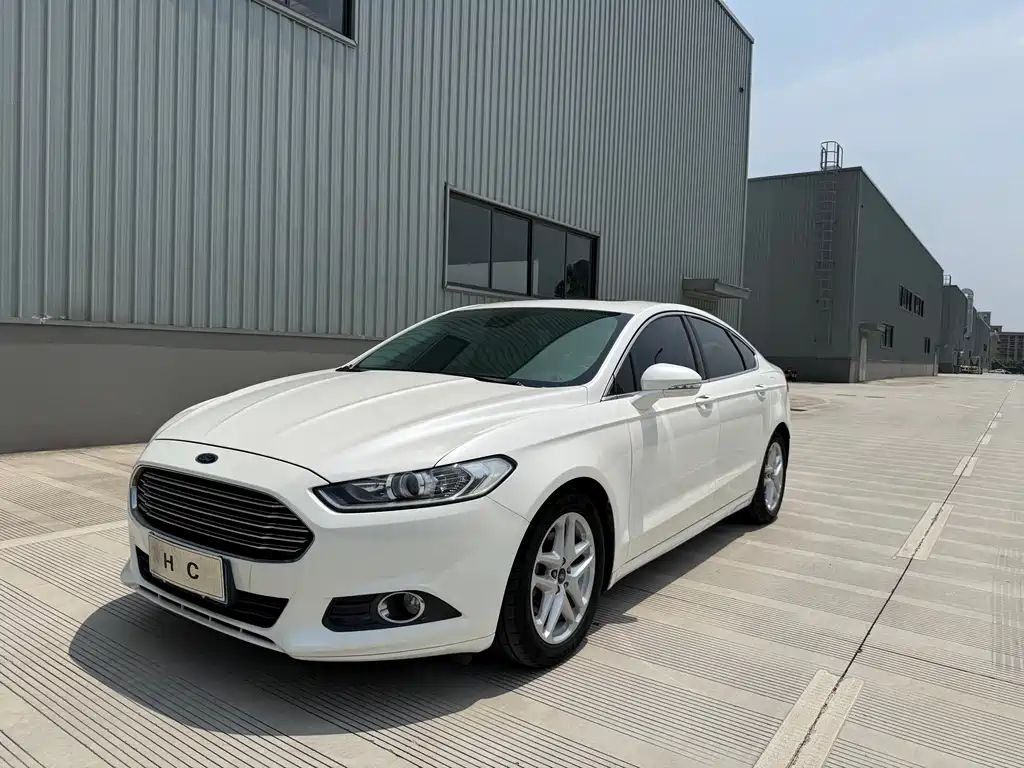 Ford Mondeo 2016 — фото 1