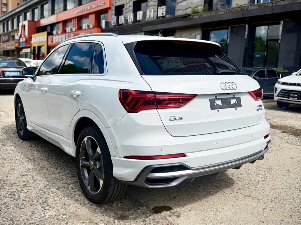 Audi Q3 2023