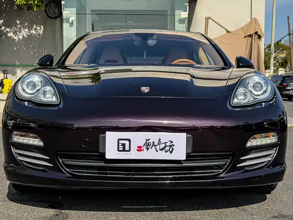 Porsche Panamera 2010